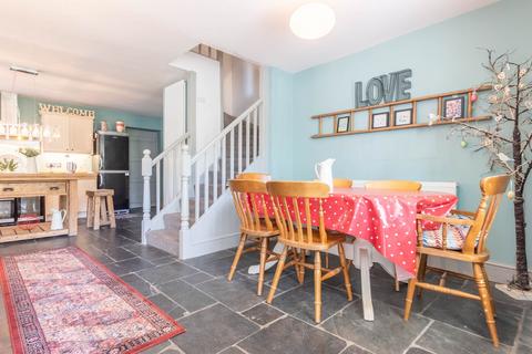 4 bedroom end of terrace house for sale, Island View, Grasmere