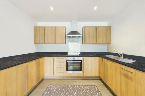 2 bedroom flat for sale - Park Way, Newbury, Berkshire, RG14 1EF