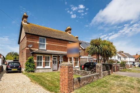 3 bedroom semi-detached house for sale, Grafton Road, Selsey, PO20