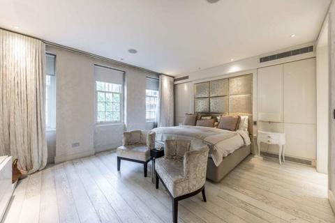 4 bedroom house to rent - Shepherd's Close, Mayfair