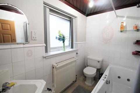 193 Block Lane, Chadderton, Oldham, OL9 7SD