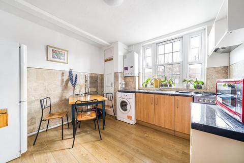 2 bedroom flat for sale, Doddington Grove, Walworth