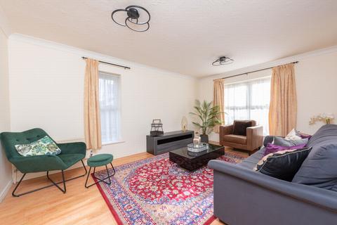 undefined, Reading Road, Farnborough, GU14