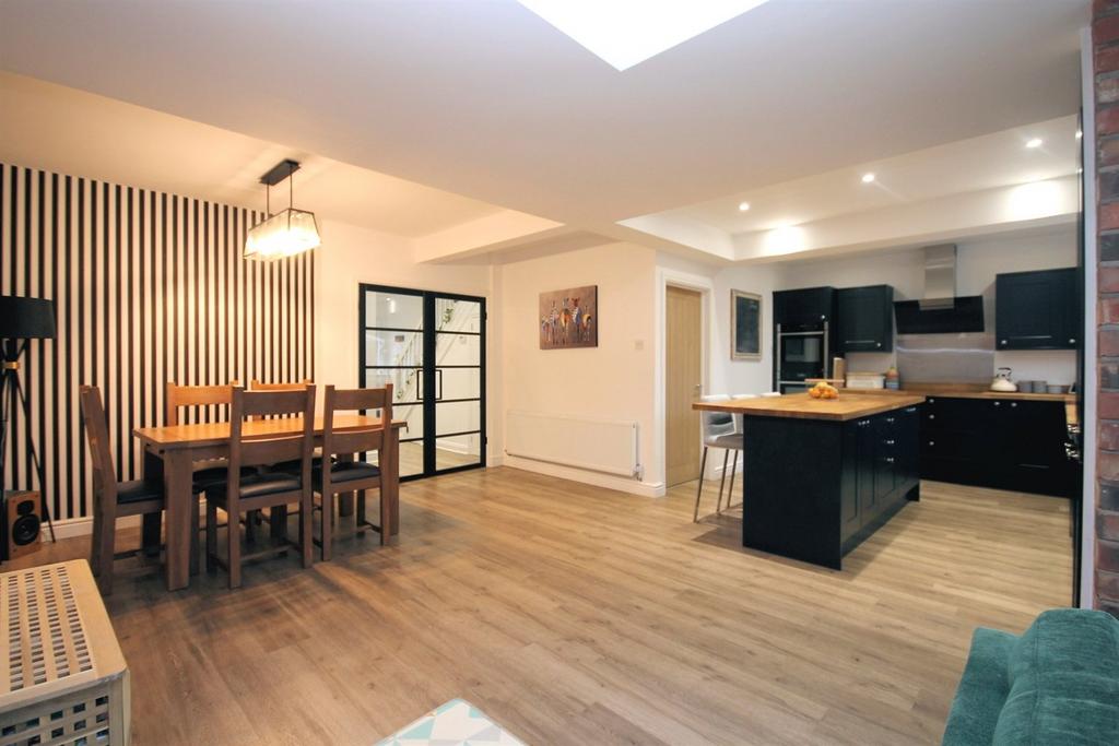 Open Plan Living Din