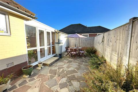 2 bedroom bungalow for sale, Manning Road, Wick, Littlehampton, West Sussex