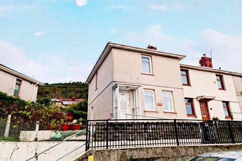 2 bedroom end of terrace house for sale - Grenfell Park Road, St Thomas, Swansea, City And County of Swansea.