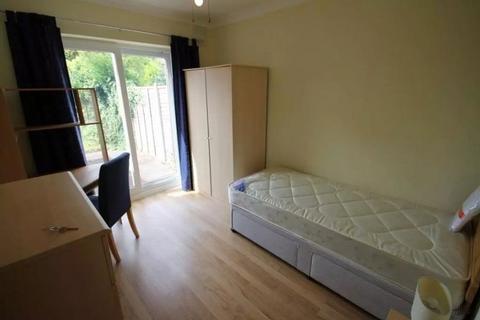 43 Blenheim Road, Worcester, WR2 5NQ