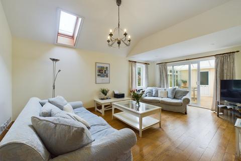 3 bedroom detached bungalow for sale - La Rue de la Corbiere, JERSEY, JE3