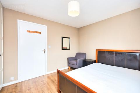 undefined, St Leonards St, Bromley By Bow, East London, London, E3