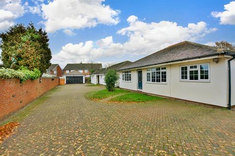 7 bedroom bungalow for sale, London Road, West Kingsdown, Kent