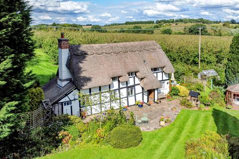 undefined, Plum Tree Cottage, Martley