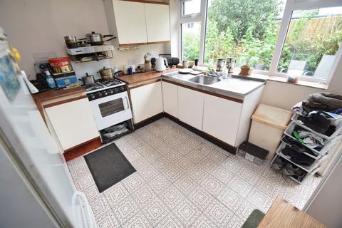 1 Denby Mount, Oakworth, Keighley, BD22 7QA