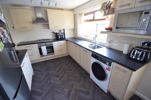 3 bedroom detached house for sale, Apsley Street, Keighley BD22