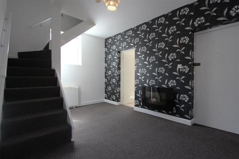 1 bedroom flat to rent, Knighton Fields Road West, Leicester, LE2