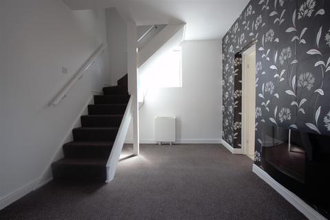 1 bedroom flat to rent, Knighton Fields Road West, Leicester, LE2