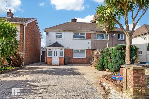 3 bedroom semi-detached house to rent, Western Avenue North, Gabalfa, Cardiff