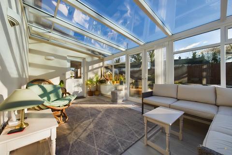 Holmlea Town Head, Alton, Stoke-on-trent, ST10 4AW