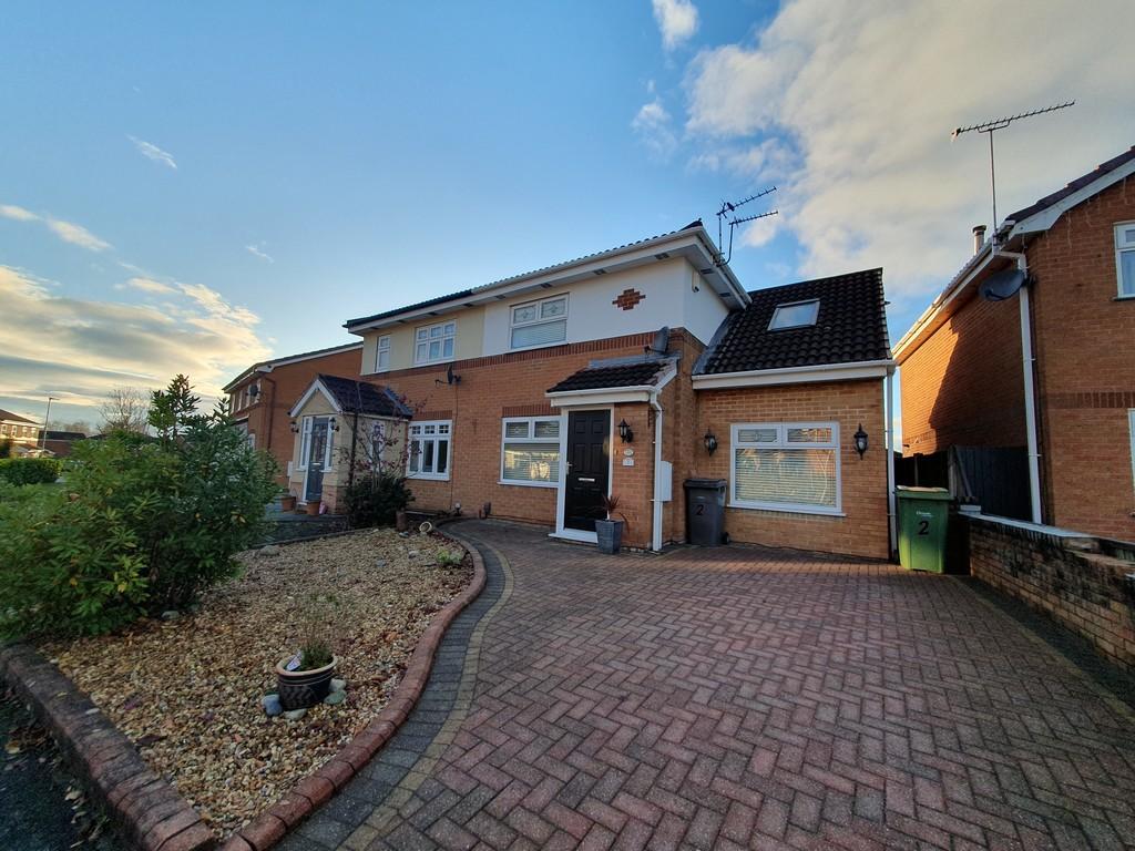 Lockerbie Close, Cinnamon Brow, Warrington 3 bed semidetached house
