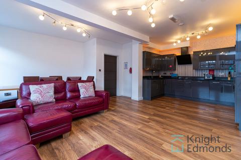 2 bedroom flat to rent - Albion Place, Merve Apartments, ME14