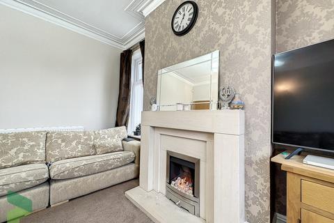 3 bedroom end of terrace house for sale, Taunton Road, Blackburn