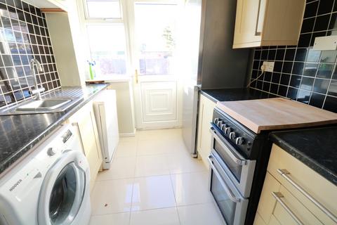 2 bedroom maisonette for sale - Merryfield Close, Solihull B92
