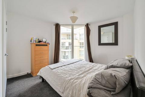 2 bedroom flat for sale, Water Gardens Square, Canada Water, London, SE16
