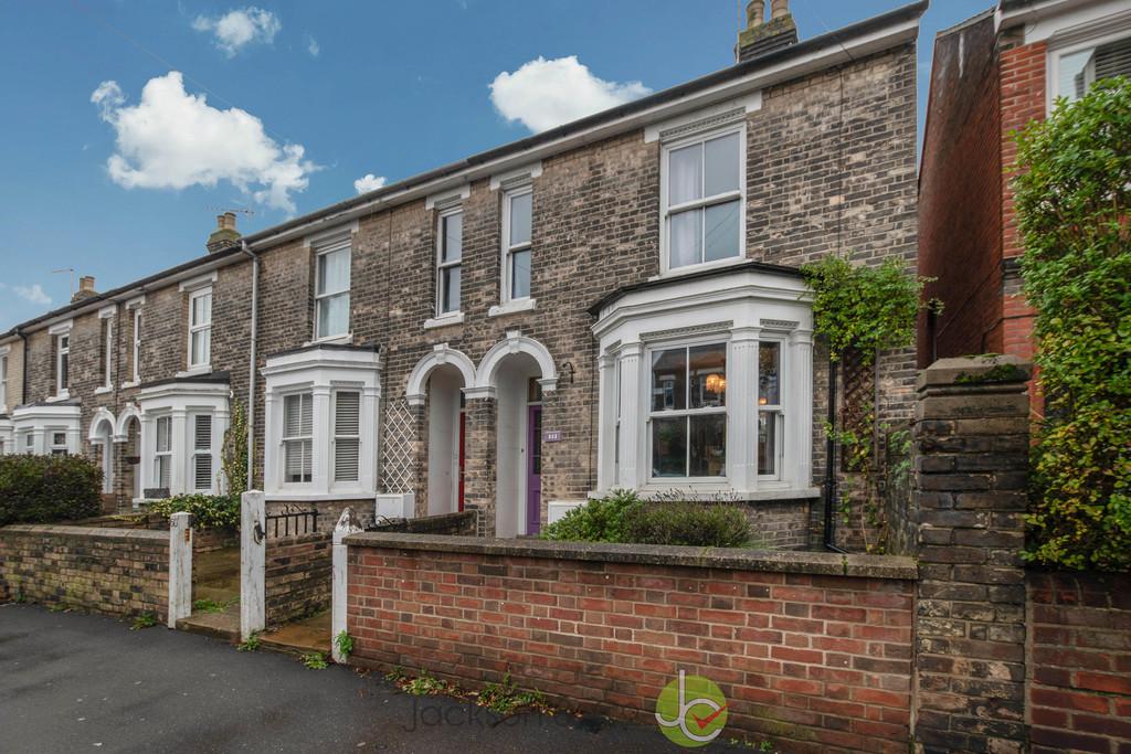 Wimpole Road, Colchester 4 bed end of terrace house £325,000