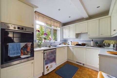 19 Clifton Road, Wolverhampton, WV6 9AN