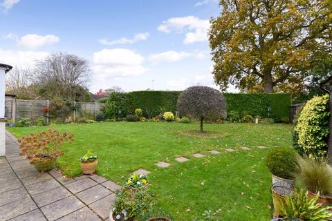 Tree Cottage Avenue Road, Cranleigh, GU6 7LQ