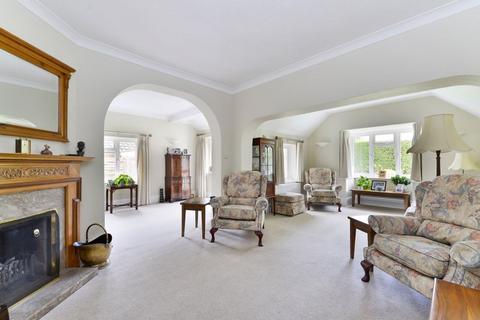 Tree Cottage Avenue Road, Cranleigh, GU6 7LQ