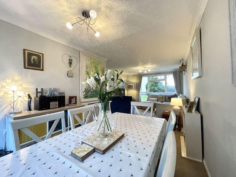 Living / Dining Room