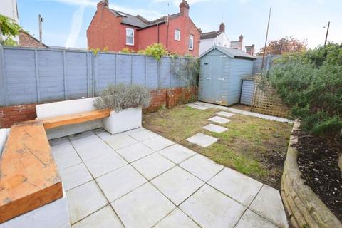 15 Courtenay Road, Exeter, EX2 8JX