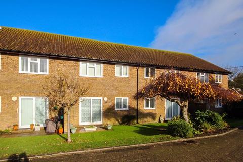1 bedroom apartment for sale - Lyminge