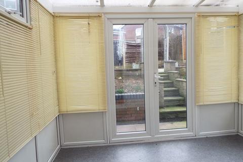 7 Dobell Grove, Stoke-on-trent, ST3 1SX