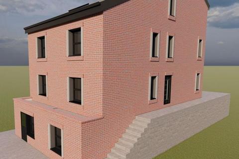 2 bedroom property with land for sale - Windsor Walk, Luton