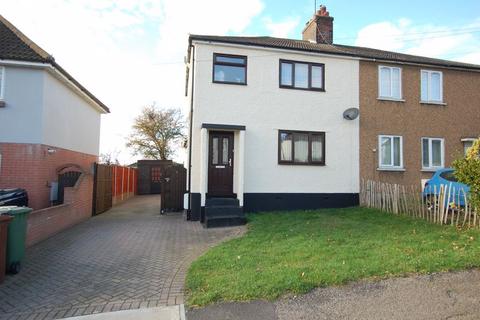 4 bedroom semi-detached house for sale - West Thurrock