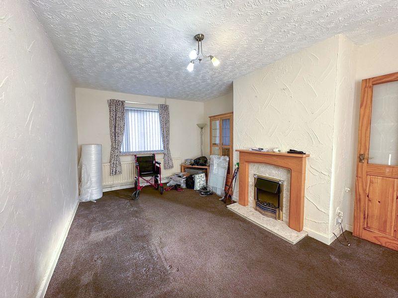 Edinburgh Road, Congleton 3 bed terraced house for sale £185,000