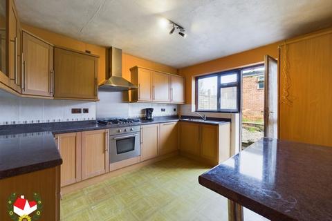 114 Curlew Road, Abbeydale, Gloucester, GL4 4TD