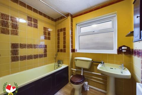 114 Curlew Road, Abbeydale, Gloucester, GL4 4TD