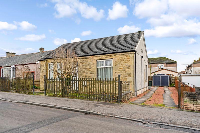 Springhill Road, Shotts 2 bed detached bungalow for sale £160,000