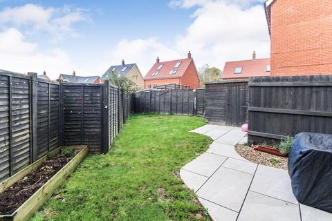 90 Hilton Close, Kempston, Bedford, MK42 7FT