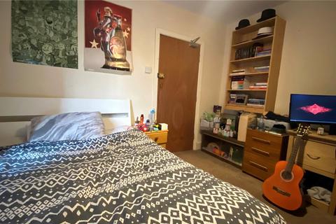 5 bedroom end of terrace house to rent - High Street, Bangor, LL57