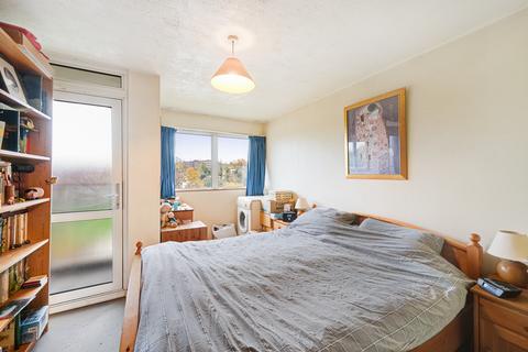 57 Fairlea Place, London, W5 1SP