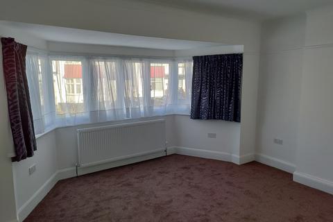 1 bedroom in a flat share to rent, Grendon Gardens, Wembley HA9