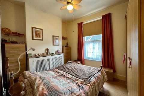 20 Fernbrook Avenue, Southend-on-sea, SS1 2QW