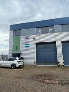 Industrial unit to rent, Trafford Park, Manchester M41