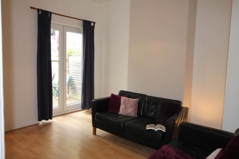 4 bedroom house share to rent, Macklin Street, Derby,