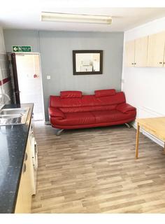 2 bedroom flat to rent, Hanover Street, City Centre, Swansea