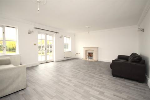 5 bedroom detached house to rent - Bassett Fields, High Road, North Weald, Epping,, CM16