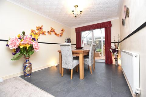 4 bedroom detached house for sale - Turner Close, Tingley, Wakefield